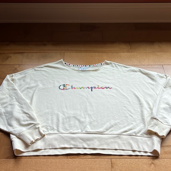 Champion Tops - Champion Cropped Long Sleeve